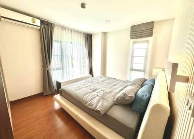 Condo for Sale at Tree Retro Hotel