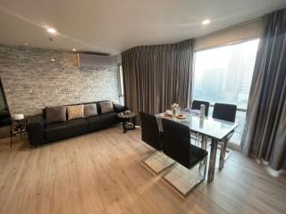 Condo for Rent at Sukhumvit Suites