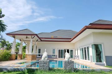 3 bedroom House in Baan Dusit Pattaya Hill 5 Huay Yai