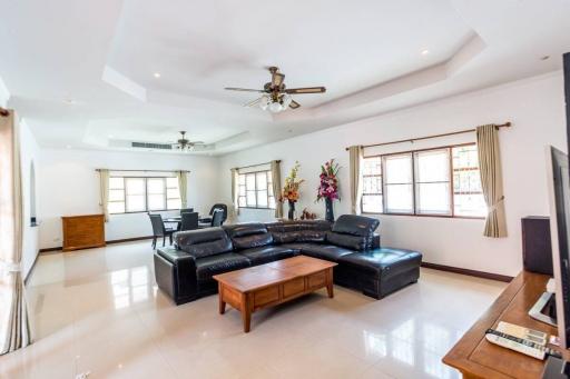 3 Bedroom For Sale At Siam Villa Soi 116