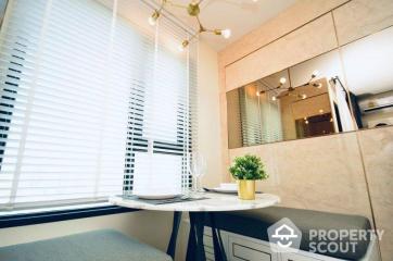 Studio Condo at Life One Wireless near BTS Phloen Chit