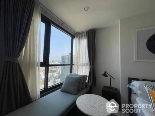 1-BR Condo at Xt Huaikhwang near MRT Huai Khwang