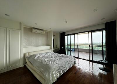 3 Bedroom Condo For Sale at Green Valley Condominium, Mae Rim