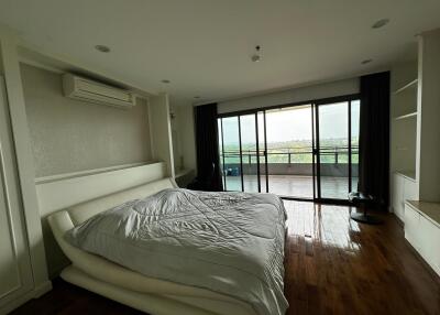 3 Bedroom Condo For Sale at Green Valley Condominium, Mae Rim