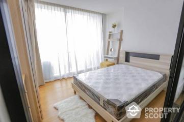 1-BR Condo near BTS Surasak