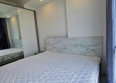 Beautiful Room In Greencity Condo 2