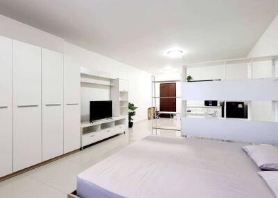 ขายคอนโดห้องสตูดิโอ 48 ตร.ม. ที่ Trio Condo เชียงใหม่