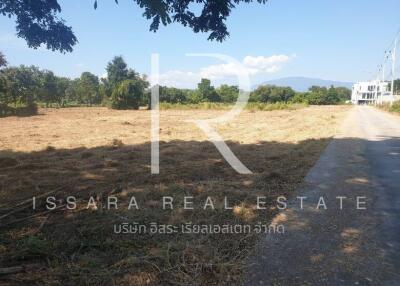 Plots of Land for Sale in Nam Prae Hang Dong Nearby Mae Hia Market