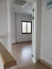 House for Sale in Bang Phli.