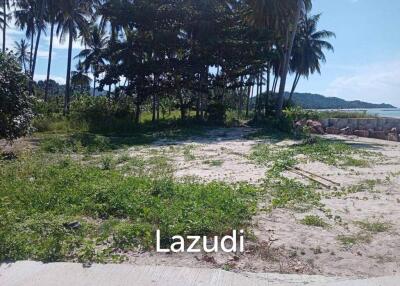 Beachfront Bliss: 2400 sqm Land in South Samui
