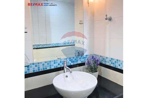 123 Sqm., 3 Beds, 3 Baths Condo listed for ฿ 65,000./Month