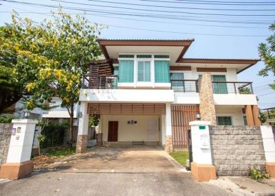 Beautiful House for rent in QHouse and View, Sankamphang-Chaing Mai