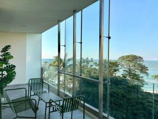 Modern 2-bedroom beachfront condo