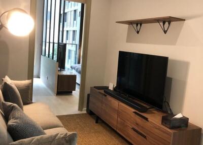 Condo for Rent at Noble Phloen Chit