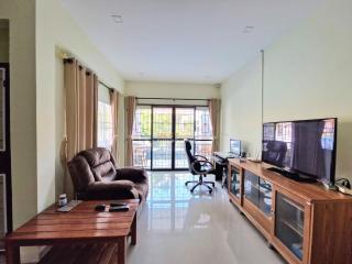 3 Bedrooms Villa / Single House in Rattanakorn Village 17 East Pattaya H011562