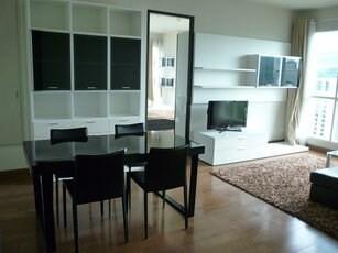 2 bedroom condo for rent at The Address Chidlom