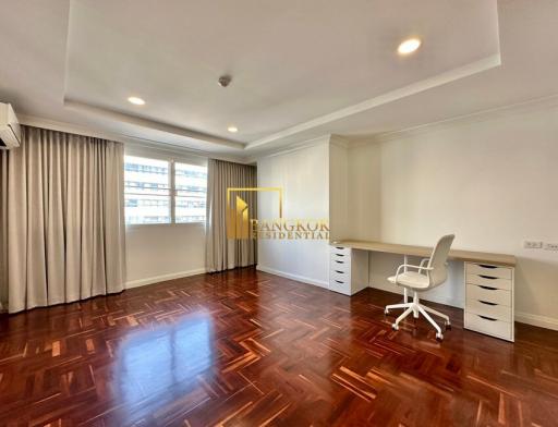 Wattana Heights  3 Bedroom Condo For Rent in Asoke