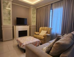 Emporio Place  2 Bedroom Condo For Rent in Phrom Phong