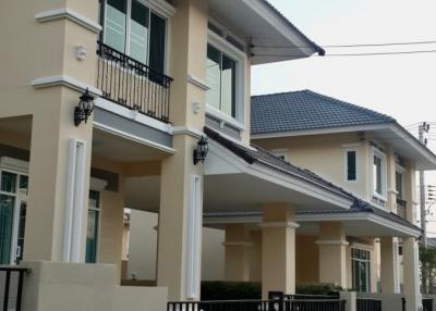 2-story detached house for rent in Sriracha, Diya Valley Village, Soi Na Phrao.