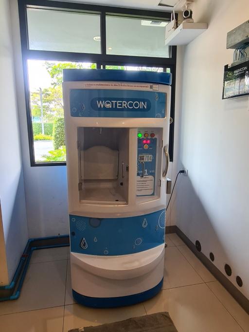 Water dispenser machine in a building lobby