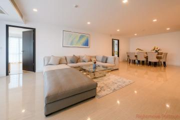 3 Bed Condo For Sale In Pratumnak - The Elegance