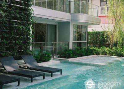 2-BR Condo at Q Prasarnmit near MRT Phetchaburi