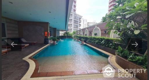 2-BR Condo at Asoke Place near MRT Sukhumvit