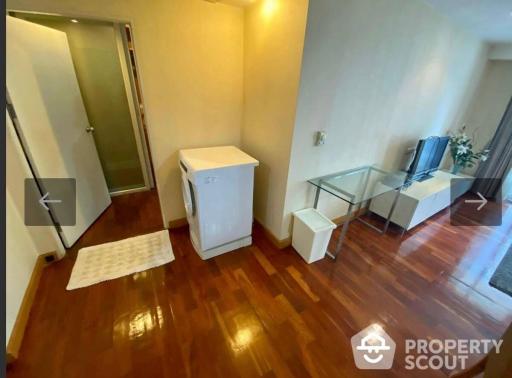 2-BR Condo at Asoke Place near MRT Sukhumvit