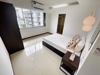 3 bed Condo in The Waterford Sukhumvit 50 Phra Khanong Sub District C020764