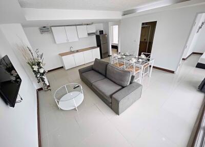 3 bed Condo in The Waterford Sukhumvit 50 Phra Khanong Sub District C020764