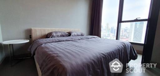 1-BR Condo at The Esse At Singha Complex near MRT Phetchaburi