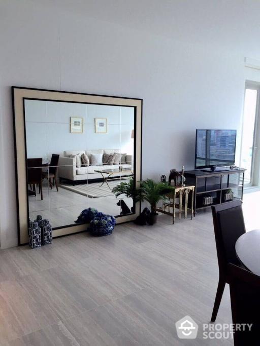 2-BR Condo at 185 Rajadamri near BTS Ratchadamri (ID 484810)