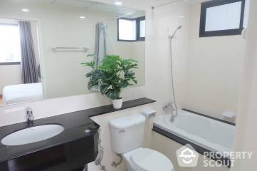 2-BR Condo at Supalai Premier Place Asok near MRT Phetchaburi