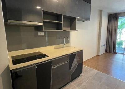 2-BR Condo at Q Prasarnmit near MRT Phetchaburi