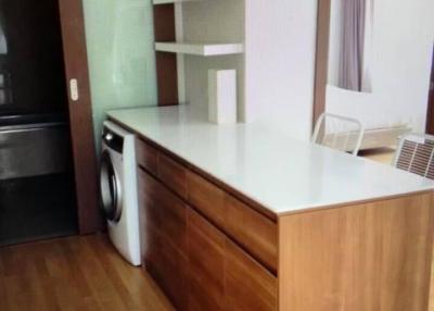 Condo for rent in Sriracha, Green Lake, Nong Yai Bu Road, Surasak Subdistrict, Sriracha District.