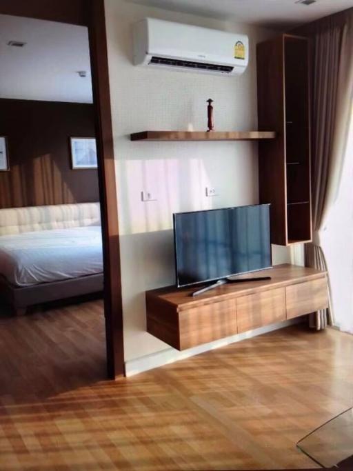 Condo for rent in Sriracha, Green Lake, Nong Yai Bu Road, Surasak Subdistrict, Sriracha District.