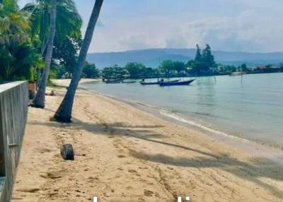 Front beach Seaside Splendor in Plai Leam, Koh Samui