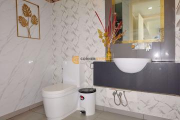 1 bedroom Condo in Zire Wongamat Wongamat