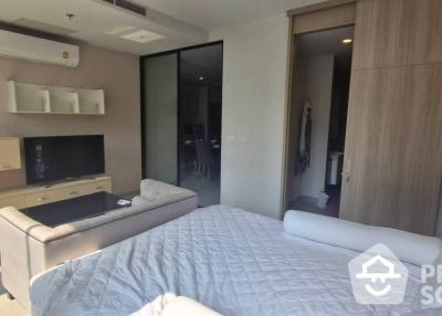 1-BR Condo at Noble Ploenchit near BTS Phloen Chit