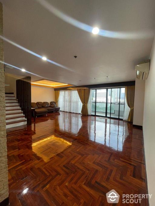 3-BR Condo at Kiarti Thanee City Mansion Condominium near MRT Phetchaburi