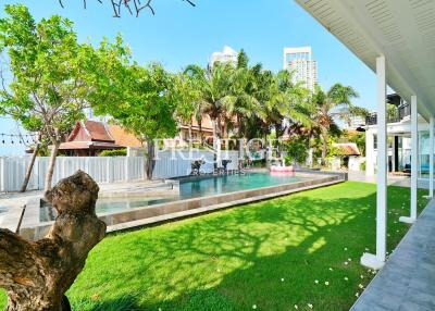 Beachfront House – 10 bed 11 bath in Na-Jomtien PP10164