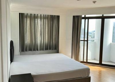 2 Bed 3 Bath 147 SQM Waterford Park Sukhumvit 53