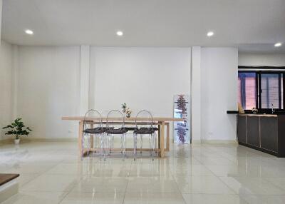 House for Sale at Centro Bangna km.7