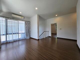 House for Sale at Centro Bangna km.7