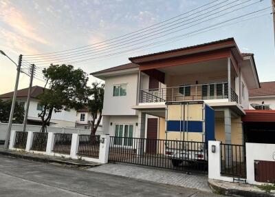 House for Rent in Pa Bong, Saraphi.