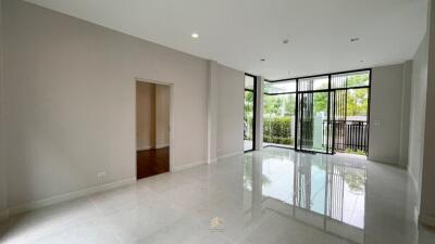 House for Sale at Bangkok Boulevard Bangna - Srinakarin