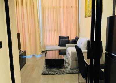 Condo for Rent at Park Origin Chula-Samyan