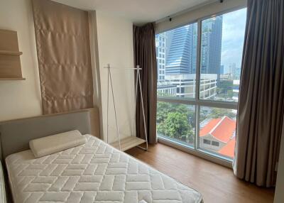 Condo for Rent at Baan Siri Silom