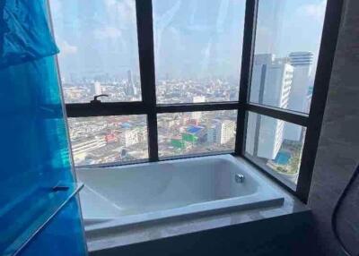 Condo for Rent at ASHTON Asoke - Rama 9