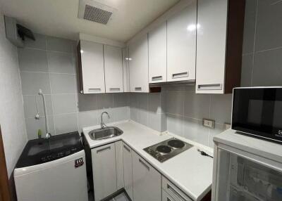 Condo for Rent at Silom City Resort